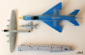 MiG 21 1/48, Lancaster 1/72 plus obě taky v 1/144