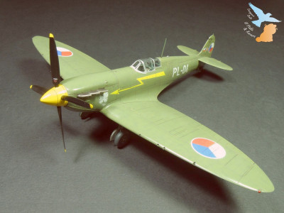 Supermarine Spitfire Mk.I early, letecká pomůcka v Leteckém učilišti Olomouc, 50. léta 20. století<br />(EDUARD - 1/48)