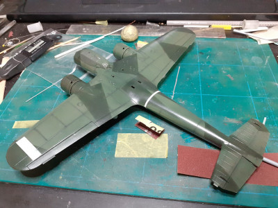 Tu sú kryty len priložené/nasunuté nasilu na motory...