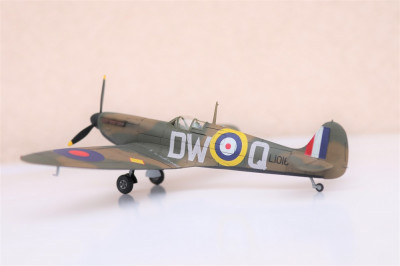 SpitfireMkLateP_1.jpg