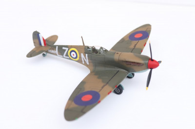 SpitfireMkLate_3.jpg