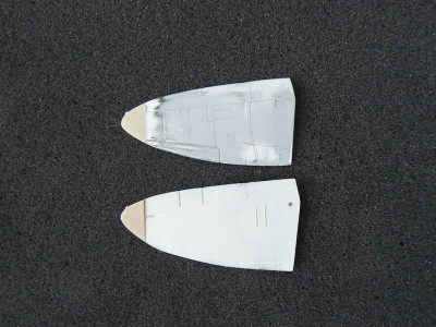 Seafire konce kridla cepy.jpg