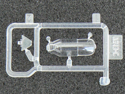 Jak-9D 05.jpg
