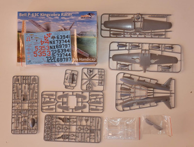 Obsah krabice (výlisky mám dvojmo)