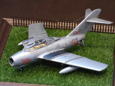 MiG-15UTIbanya_08.JPG