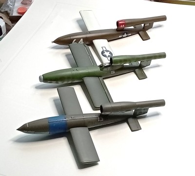 S JB-2 1:48 MPM, model byl stavěn ihned po vydání a je to na něm znát (dekály)