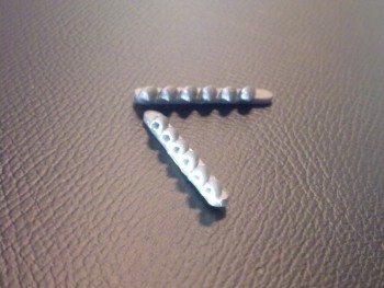 Detail odvŕtaných a neodvŕtaných výfukov.