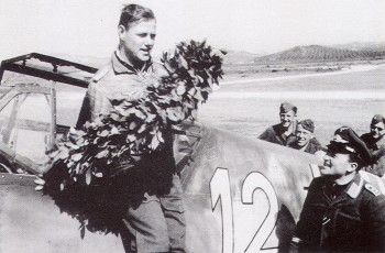 Bf 109E7B 7.JG26 (W12+I) Joachim Muncheberg WNr 4148 Gela Sicily 1941.jpg