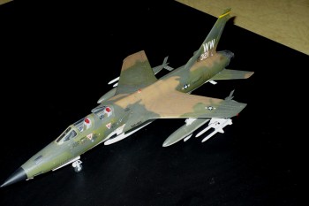 F-105 3.JPG