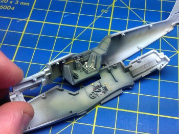 pit vo farbe. dorobene kable a celkovo bude vidiet malo :/