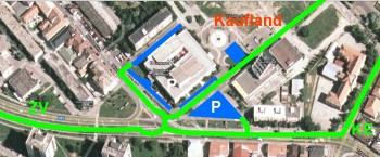 Voľné miesta na parkovanie bez poplatku. Miesta ktoré sú prekrížené sú určené pre návšetvníkov Domu kultúry, ale je aj pre vás.