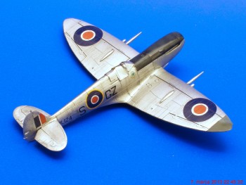 SpitfireIX_AZ_87.jpg
