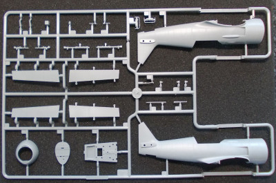 La-11 rámeček trup.jpg