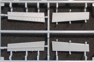 La-11 klapky vnitřní.jpg