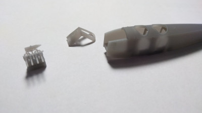 bh1 motor a dekl.jpg