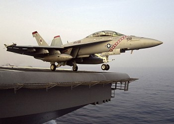 igned_to_the_^ldquo,Diamondbacks^rdquo,_from_Strike_Fighter_Squadron_One_Zero_Two_(VFA-102)_prepares_to_launch_off_the_flight_deck_of_USS_Kitty_Hawk_(CV_63).jpg