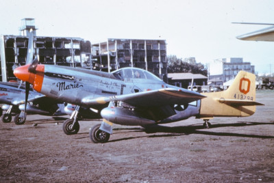 P-51D-5-NA_Mustang_(44-13298)_of_the_2nd_Fighter_Squadron,_52nd_Fighter_Group,_15th_Air_Force.jpg