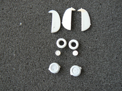 Seafire směrovky, kola 2 duben.JPG