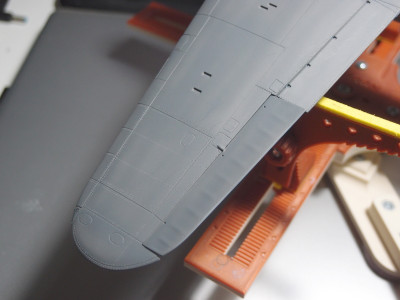 Oblouk a první dva panely jsou opíchány jehlou :D