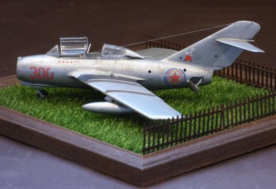 MiG-15UTIbanya_10.JPG