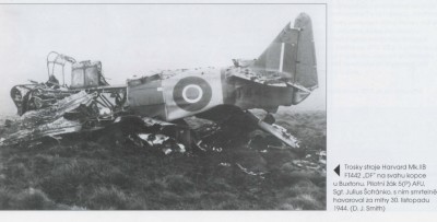 Harvard_FT442_DF_30.11.1944_Šofránek.jpg