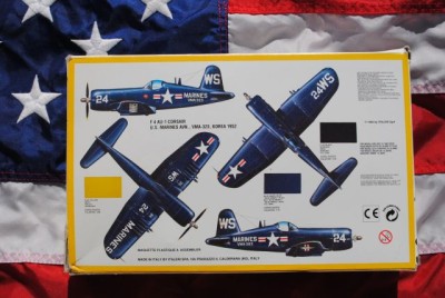 corsair-f4u-7-navy-fighter-italeri-048-achter.jpg