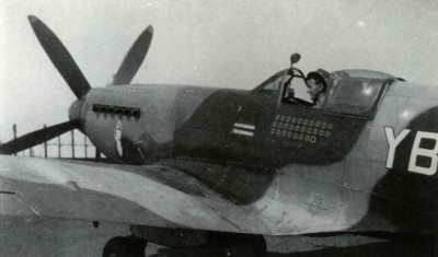 RN135YBA17SqnLaceySEAC194502.jpg