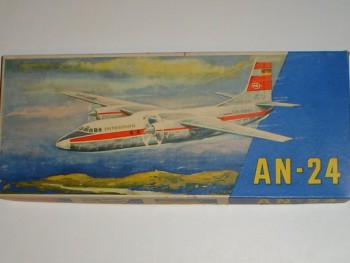 7679A.jpg