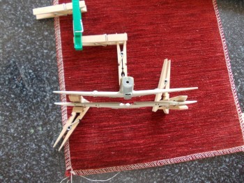 Nevím, jestli je vidět dost dobře rozdíl mezi původním a upraveným křídlem.