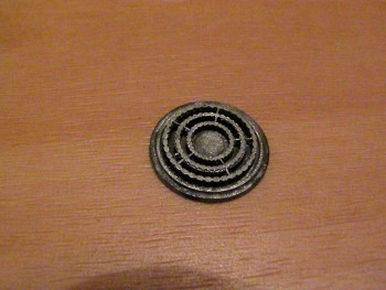 Nabarvený poslední stupeň motoru s dolepeným prstencem.