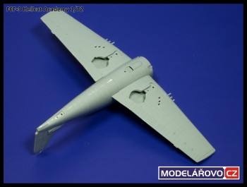 Ten spoj centroplán trupp se teď bude ladit.