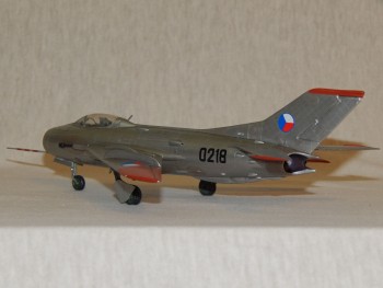 Mig-19S 002.jpg